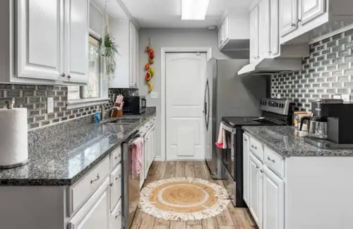 Universal City House | Vrbo Property