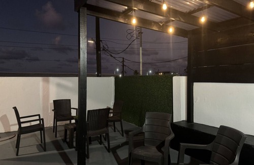 Arecibo Pueblo Apartment | VSS Rustic: Stylish & Relaxing Escape Near Beaches