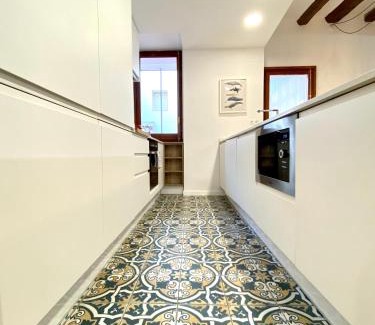 Zaragoza Old Town Apartment | VTZ El Balcón de Rey Alfonso I