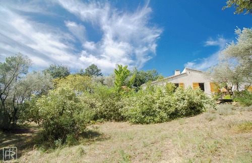 Saint Michel d'Euzet House | Vu~intējihausu, shizen kankyō, kazuōku no kankō kyoten