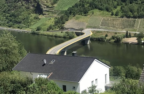 Koppelberg Apartment | Würzgarten - Moselblick am Waldrand