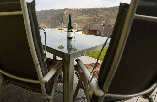 Koppelberg Apartment | Würzgarten - Moselblick am Waldrand