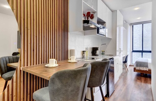 Chico Norte Apartment | w Bright Loft w Brilliant Deco in Bogot