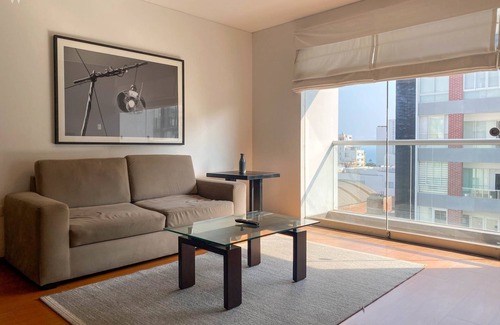 Santa Cruz Apartment | w Charming 2BR in Miraflores