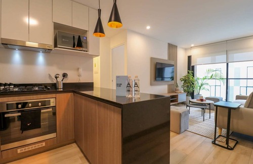 Petit Jean Ocharan Apartment | w Enchanting 2BR With Balcony in Miraflores