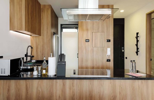 Doctores Apartment | w* | Fabulous 1BR with Elegant Balcony in Roma Nte