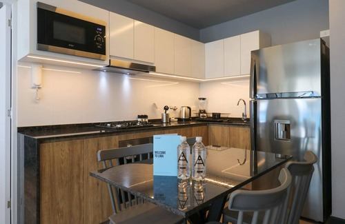 San Isidro Centro Financiero Apartment | w*| Magnificent 2BR w/Great Balcony in San Isidro
