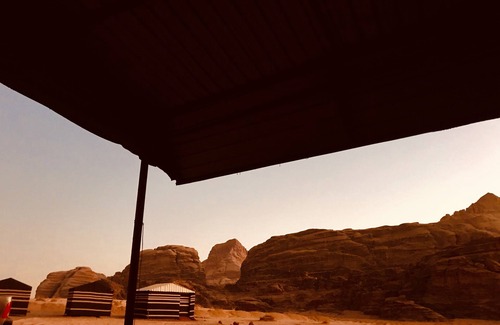 Wadi Rum RV Rental | Wadi Rum Memories Camp