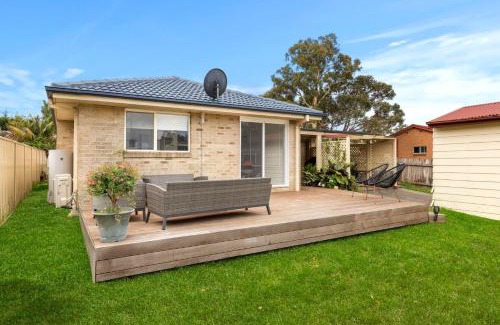 Culburra Beach House | Wagtails Pet Friendly 10 Mins Walk to Beach