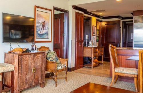 Wailua House | Waipouli Beach Resort E-406