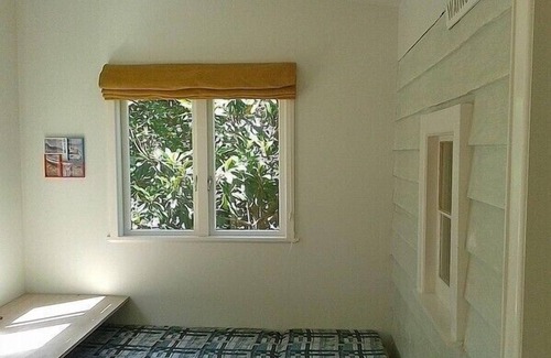 Palm Beach Cottage | Waiwurri - Waiheke Holiday Home