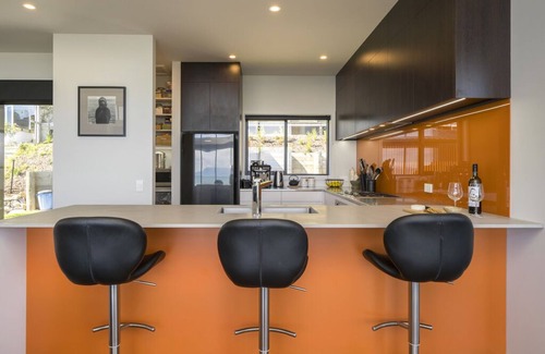 Atawhai House | Wakatu View - Nelson Luxury Holiday Home