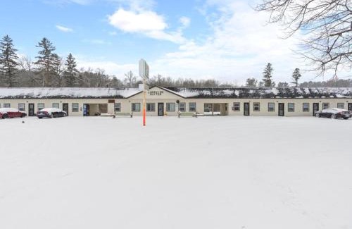 Walker Apartment | Wake to views of Leech Lake