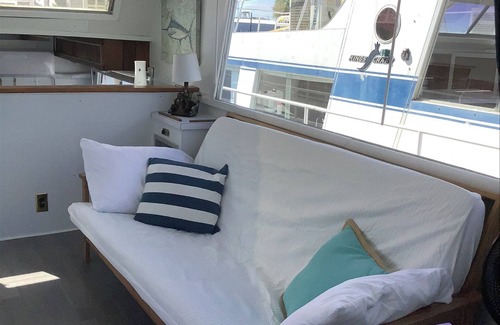 Port Clinton Boat Rental | Wake up ON the lake aboard Sleuth!