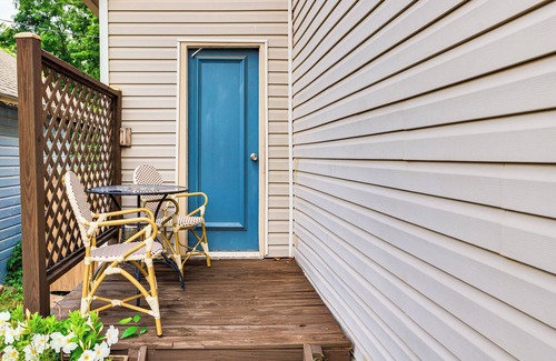 Guthrie House | Walk to Downtown: Historic Guthrie Home on Mansur