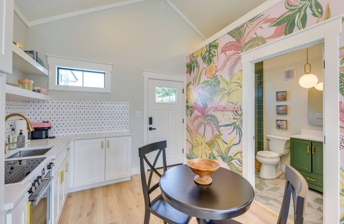 Laguna Beach Apartment | Walk to Laguna Beach: Modern Studio in PCB!