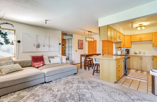 Downtown Park City Apartment | Walk to Old Town Park City: Unit w/Shared Hot Tub
