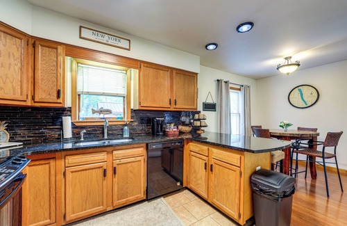 Auburn House | Walk to Owasco Lake: Auburn Home w/Hot Tub