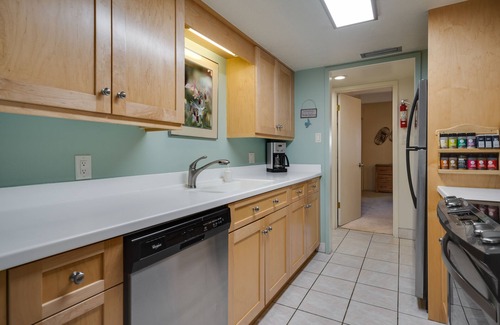 Warrior's Mark Condo | Walk to ski at Peak 9, shop downtown, & all the summer Breckenridge festivals!