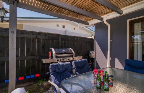 Whangamata House | Walk to the Water - Whangamata Holiday Home
