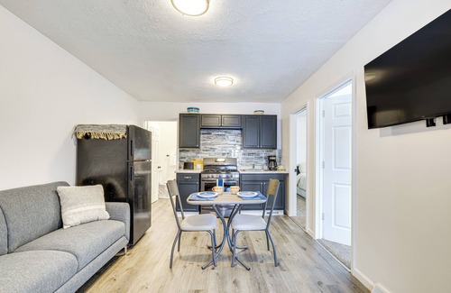 Barberton Apartment | Walkable Barberton Apartment: 9 Mi to Akron!