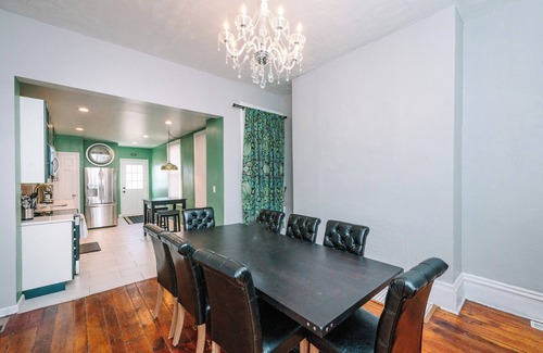 Central Northside House | Walkable Luxury 4 Br House