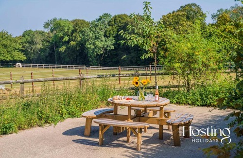 Turville Ski Chalet | Walkers Lodge In The Heart Of The Chilterns With Incredible Views