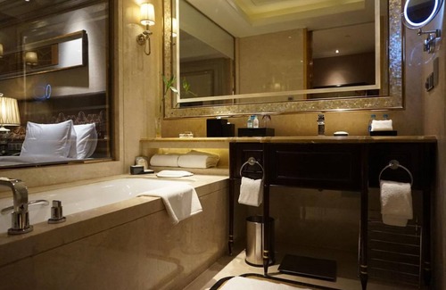 Xuefu Road University Area Hotel | Wanda Realm Harbin