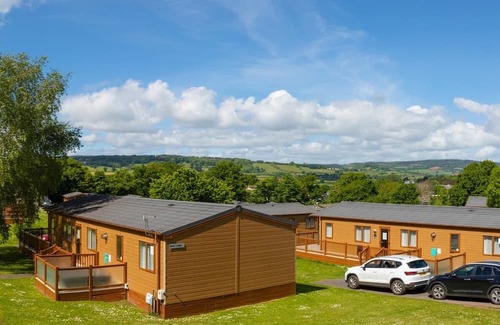 Dawlish RV Rental | Want to camp but desperately need the home comforts.