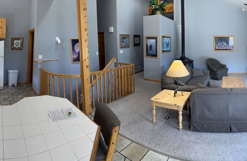 Wapato Point House | Wapato Point—Lake Chelan/Rate discount August 15-29
