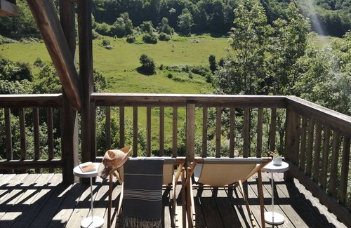 Amberieu-en-Bugey House | Warm and comfortable stone house at the foot of the trails