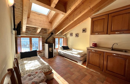 Ponte di Legno Apartment | Warm and cozy one-bedroom apartment in Tonale, with direct access to the ski slopes