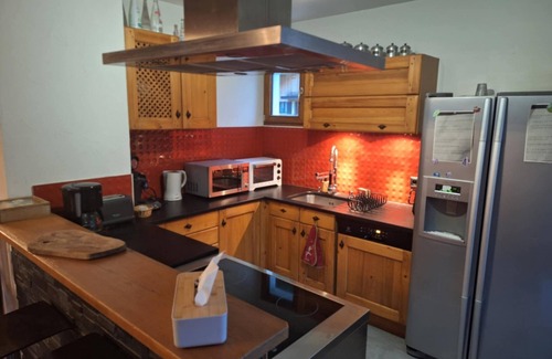 Thones Ski Chalet | Warm, spacious house 10 minutes from the ski slopes or Lake Annecy
