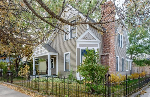 Livingston House | Warren's House - Historic Victorian Style Home in Downtown Livingston!