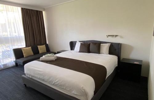 Albury Hotel | Warrina Inn Wodonga CBD