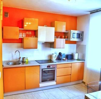 Mirow Apartment | Warsaw Royal Stay Aleja Jana Pawła II