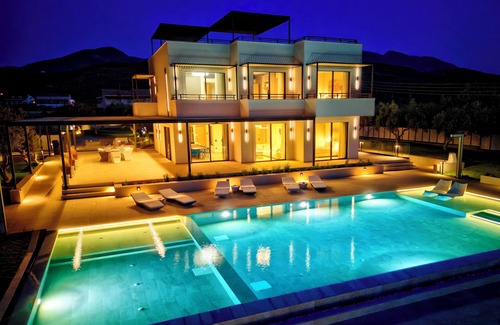 Almiros Beach Villa | Watanave Luxury Villa Corfu