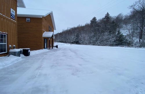 Atlantic Mine Cabin | Water Edge Sauna Terrace 15A