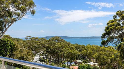 Nelson Bay House | Water Views on Wallawa