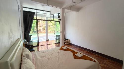 Koh Rong Apartment | Waterfall Guesthouse1