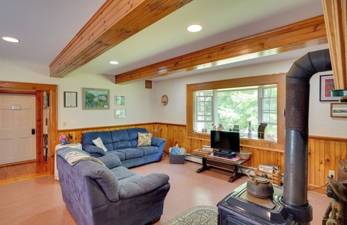 Hollowville House | Waterfalls and Trails at 'The Mills At Green Hole'