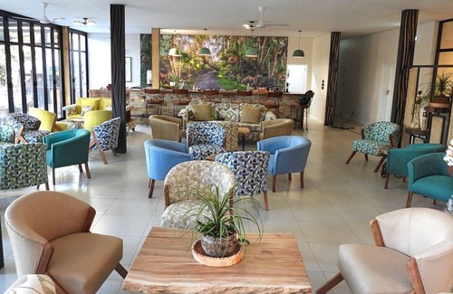 Victoria Falls Hotel | Waterfalls Lodge