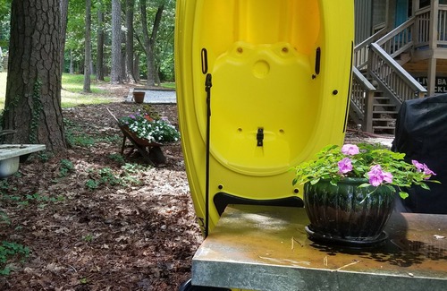 Milledgeville Cabin | 💦🏡⚓ Waterfont, Rustic, Cabin with Kayak Access- in Perfect Location!