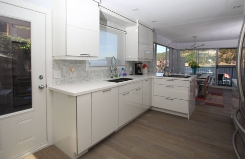 Irvines Landing House | Waterfront Beach House