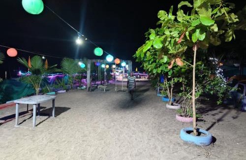 Murud-Harnai Hotel | Waterfront Beach Resort