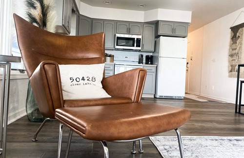 Clear Lake Condo | Waterfront Condo- Best View!