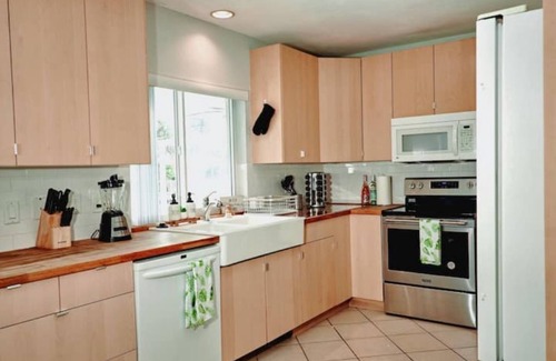 Coral Ridge Isles House | Waterfront, Heated Pool, Games, Boat Dock