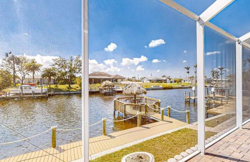 Cape Coral House | Waterfront Hideaway