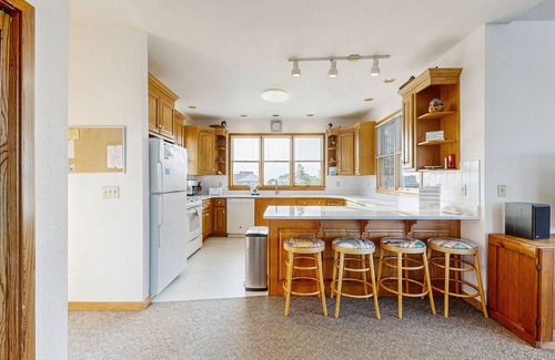 Brigands' Bay House | Waterfront House w/Private Hot Tub, Free WiFi, Water View, Shared Pool