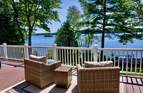 Franklin House | Waterfront "Lakeside Living"-Close to Acadia-Schoodic Point+Bar Harbor-Pets ok